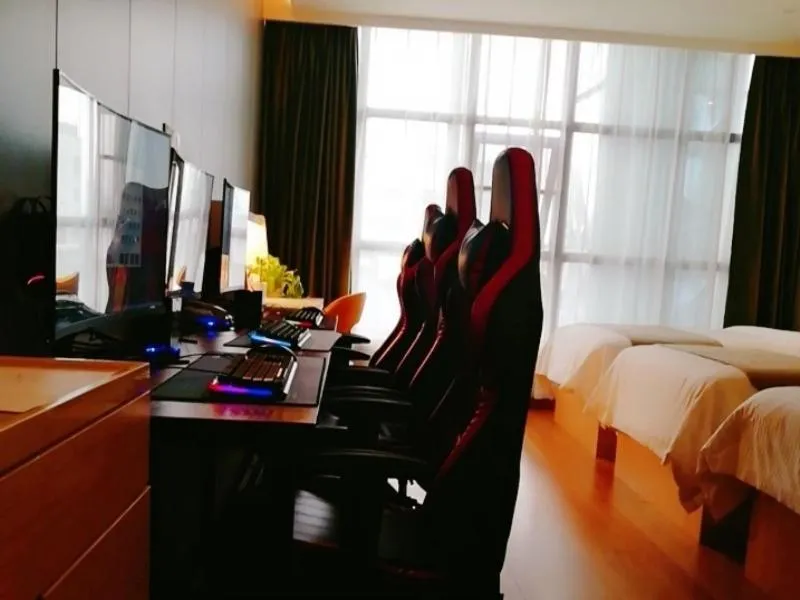 Bed in Vatica Huanggang Luotian County City Square Hotel