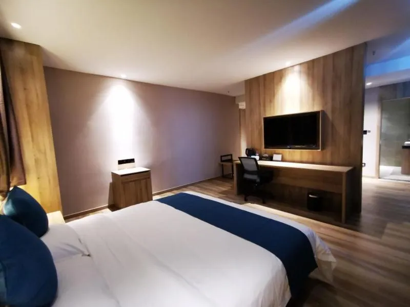 Bed in VX Wuxi Huishan District Yuqi Gonggye Yuan Zhengzhong Road Hotel