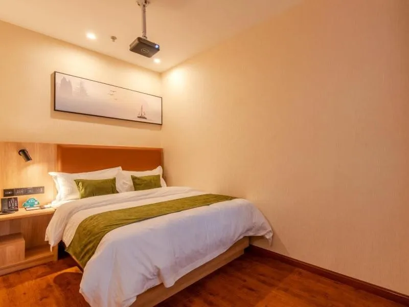 Bed in GreenTree Inn Hefei Changjiang West Road Zhenxing Road Subway Station Jiaqiao Yueshan International Business Hotel