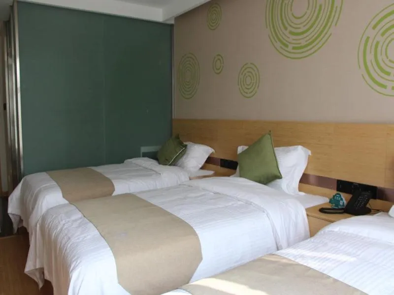 Bed in GreenTree Inn Langfang Dachang Movie City Select Hotel
