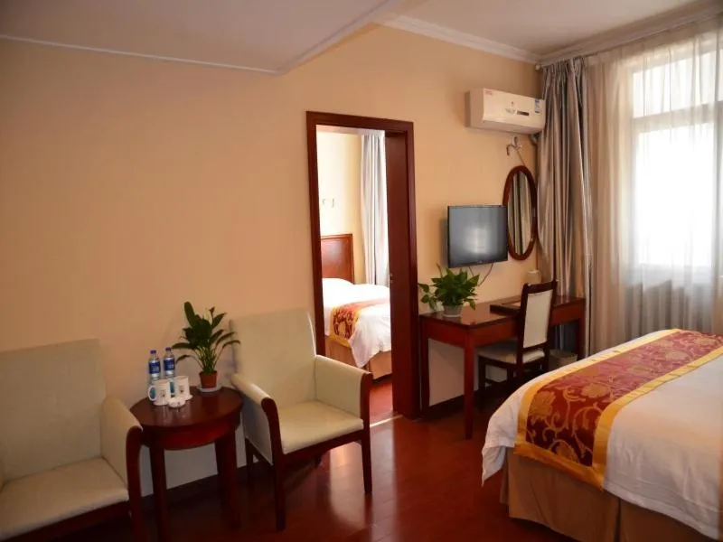 Bed in GreenTree Inn Huangshan City Huangshan Scenic Area North Gate Express Hotel