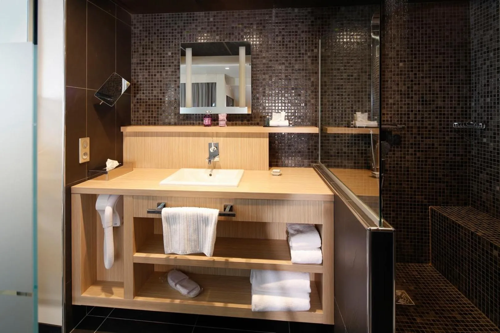 Bathroom in Hôtel de Brienne