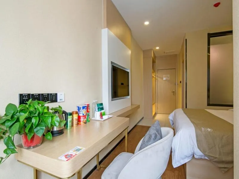 GreenTree Qindao Chengyang Zhengyang Middle Road Wanda Hotel