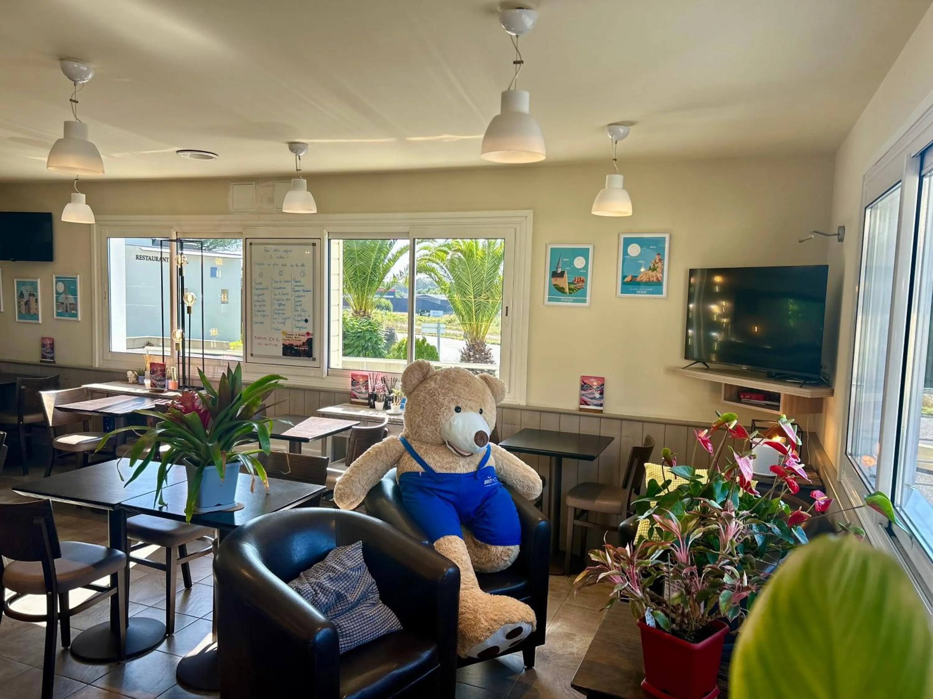 Restaurant/places to eat in BRIT HOTEL Lannion-Perros Guirec