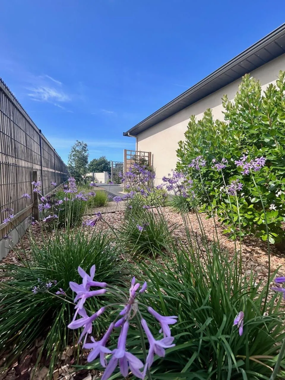 Garden in BRIT HOTEL Lannion-Perros Guirec