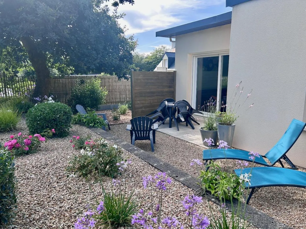 Patio in BRIT HOTEL Lannion-Perros Guirec