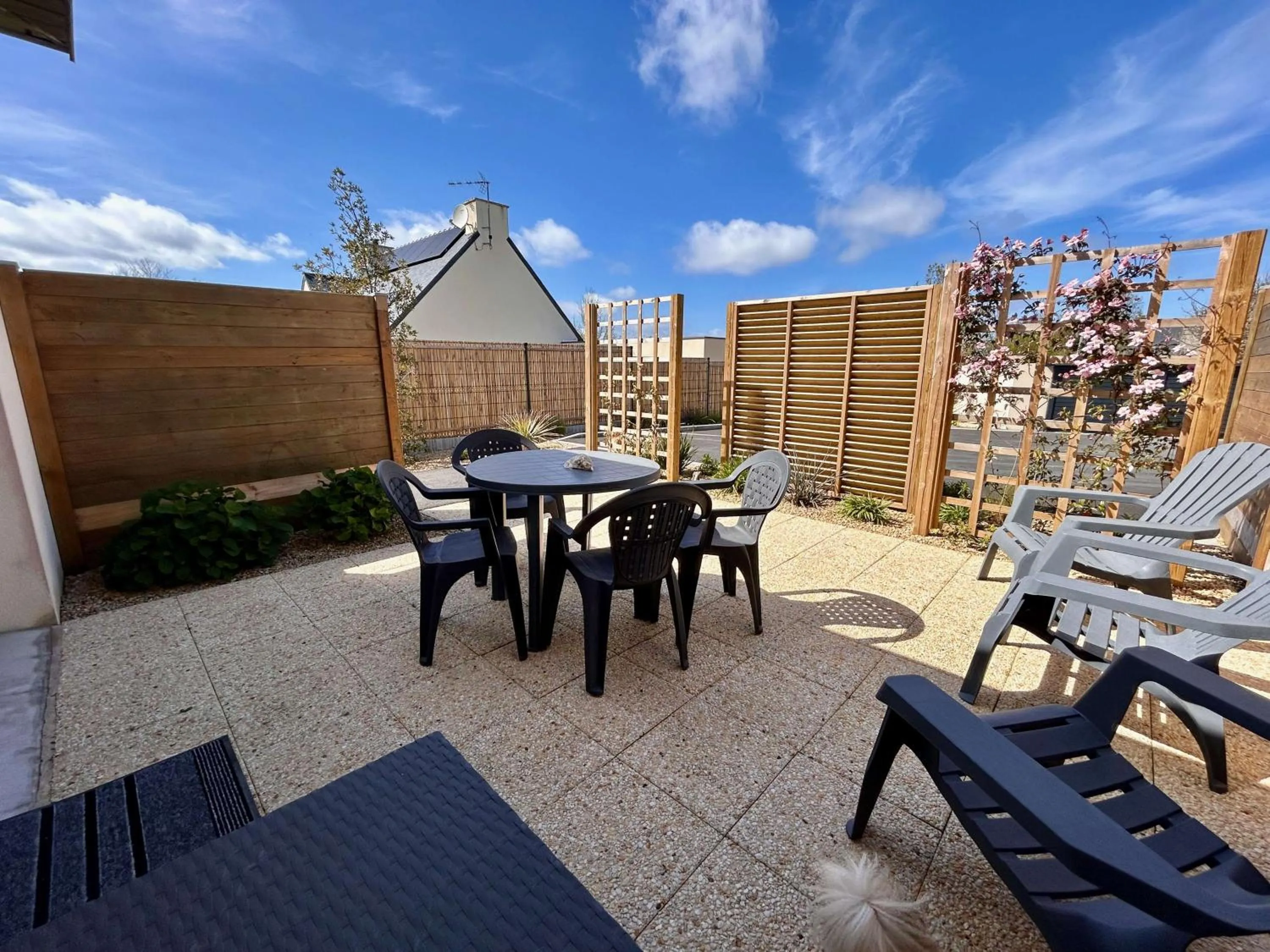 Balcony/Terrace in BRIT HOTEL Lannion-Perros Guirec