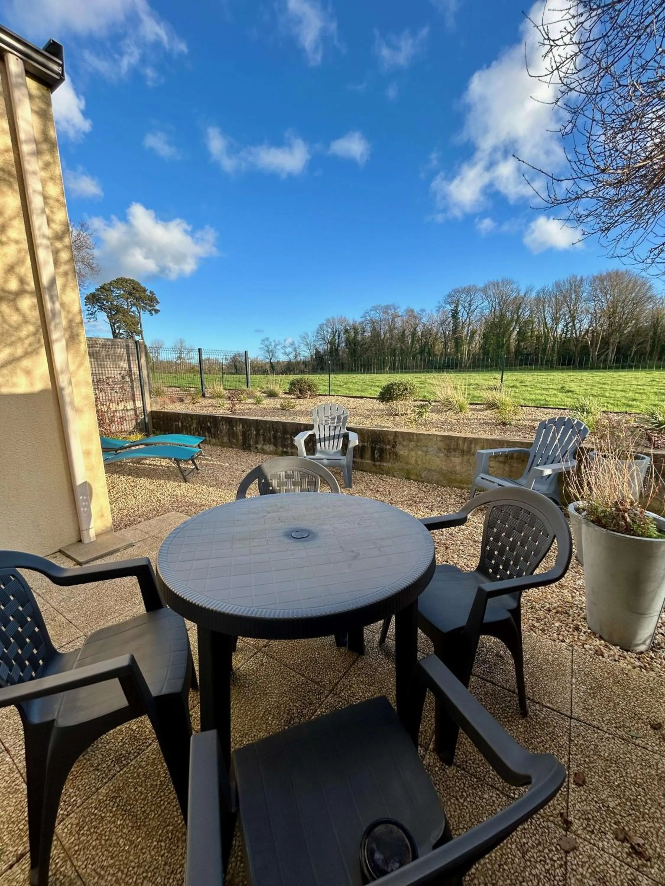 Bedroom in BRIT HOTEL Lannion-Perros Guirec