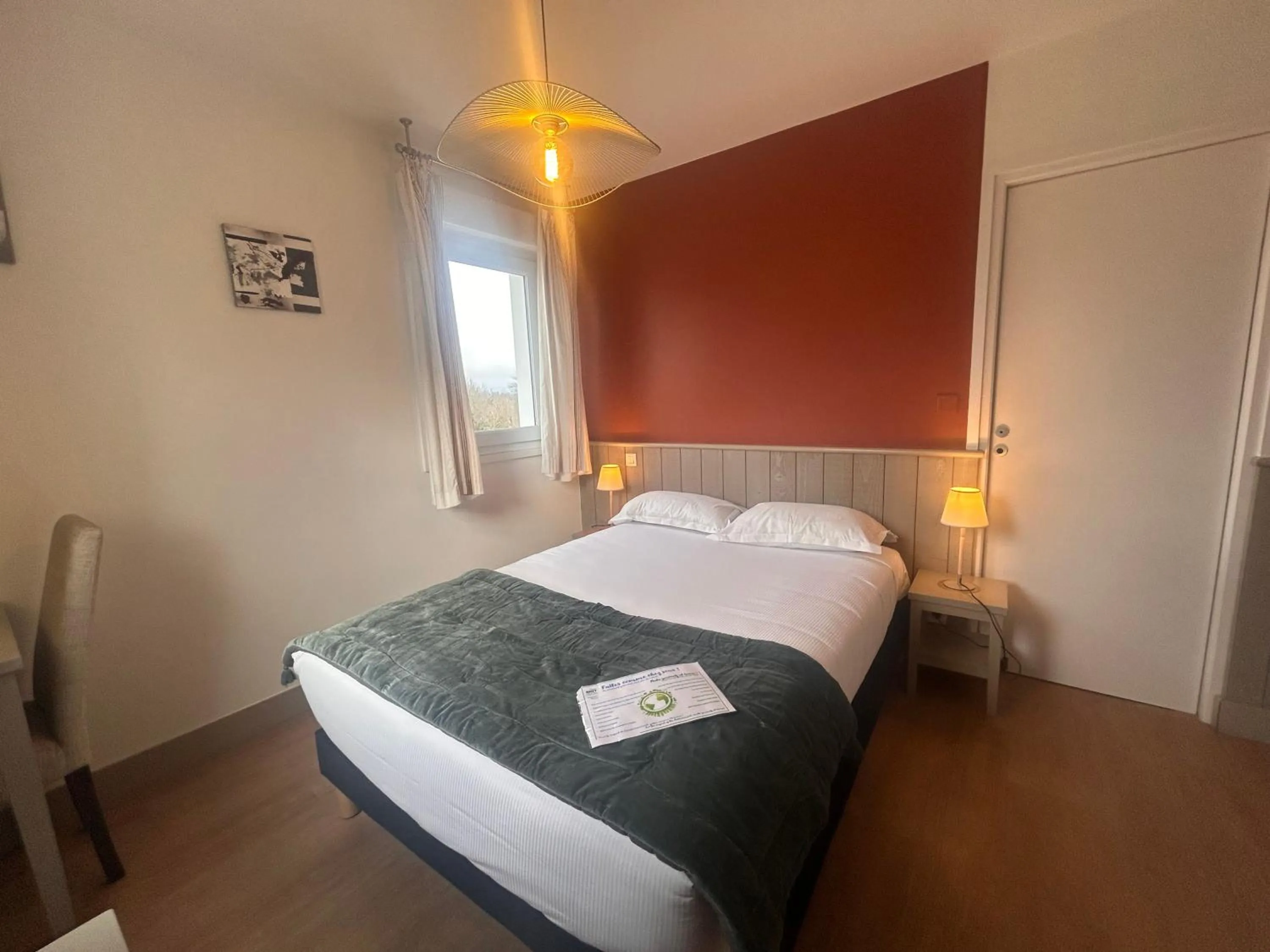 Photo of the whole room, Bed in BRIT HOTEL Lannion Perros-Guirec