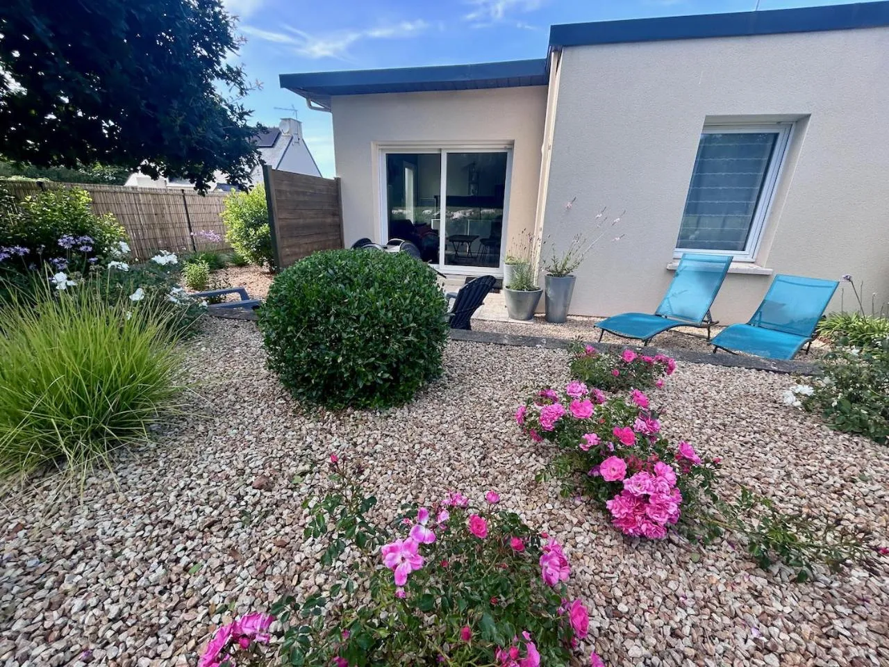 Patio in BRIT HOTEL Lannion-Perros Guirec