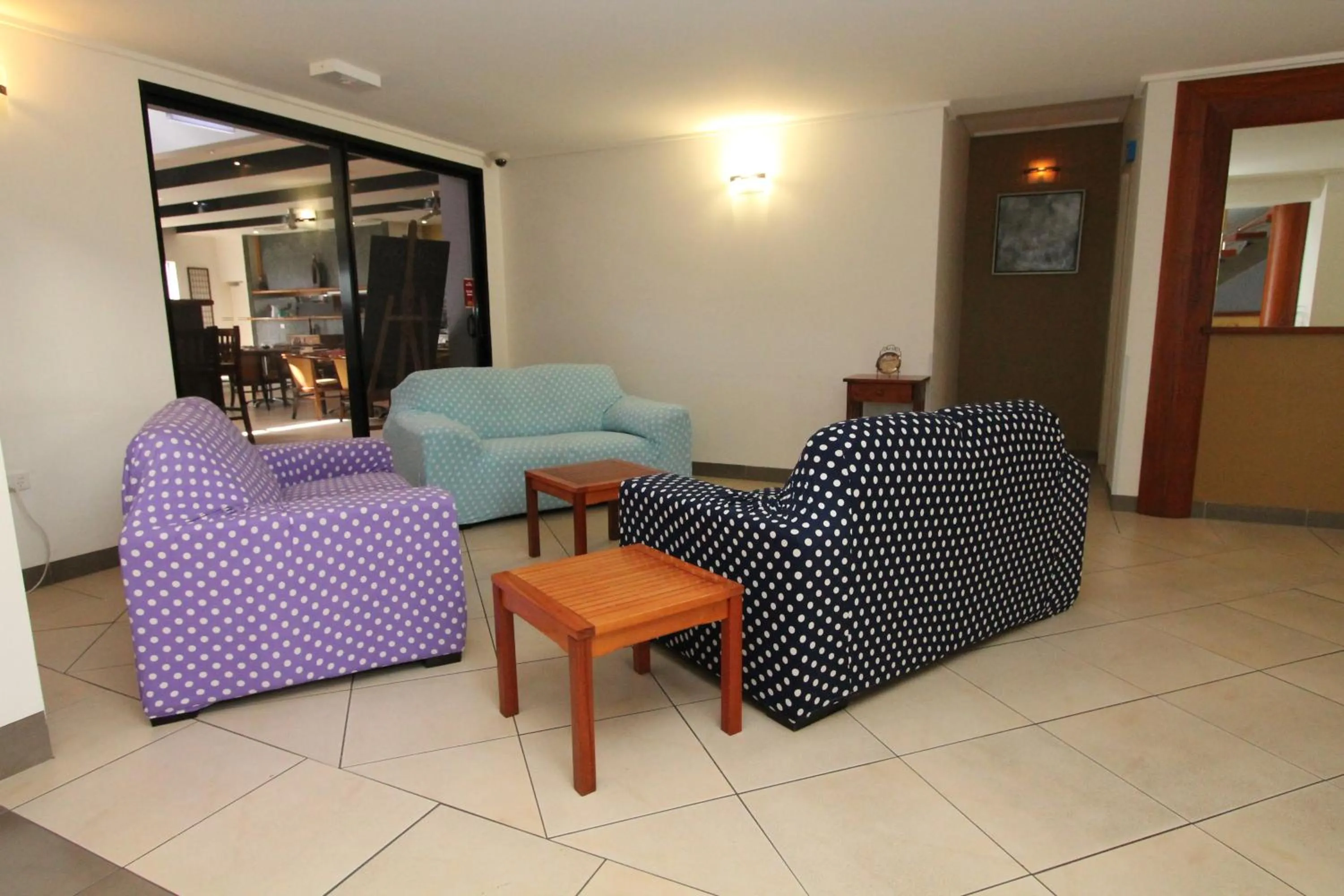 Communal lounge/ TV room in Ayr Traveller's Motel