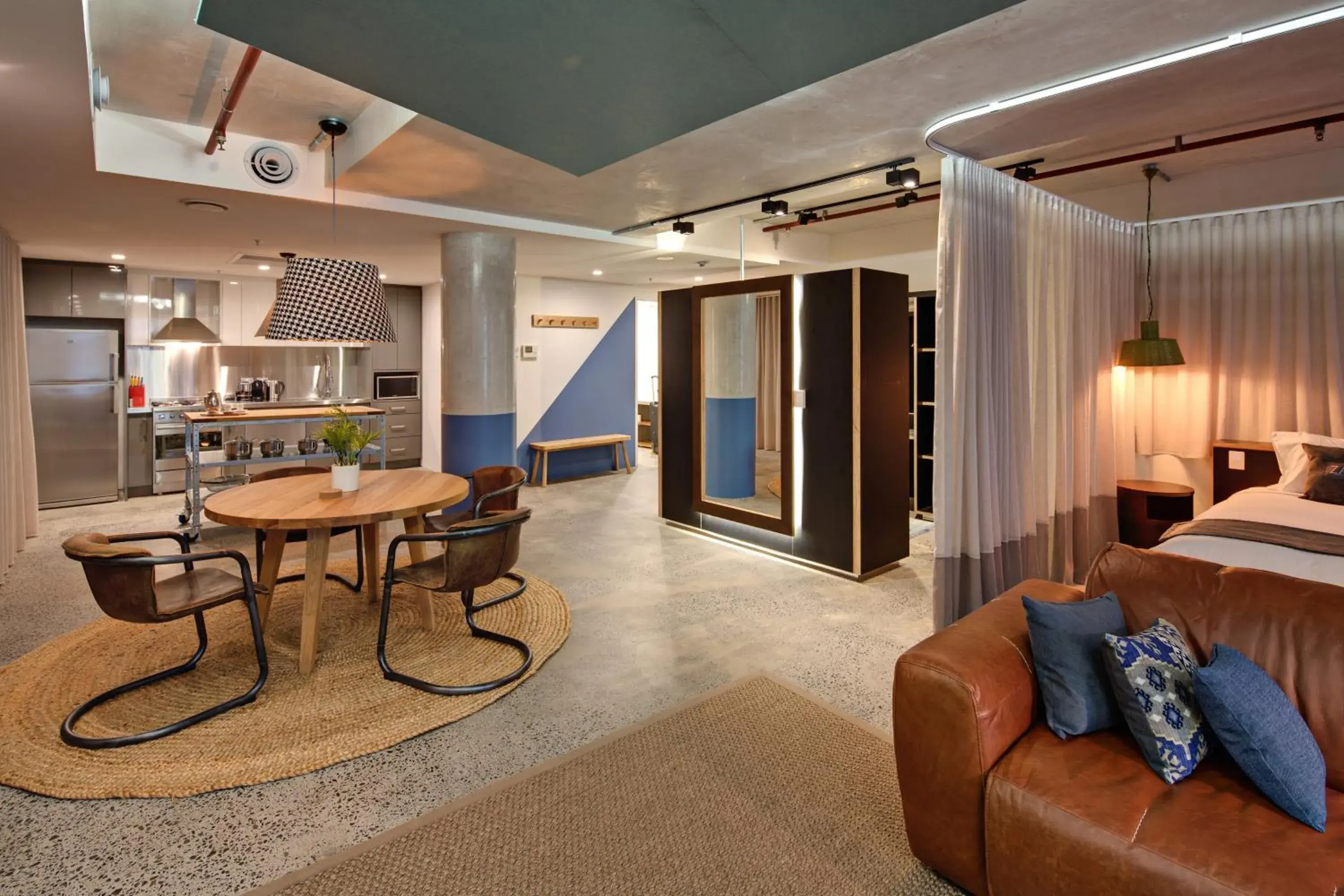 Luxury Suite in Zara Tower – Luxury Suites and Apartments Luxury Suite in Zara Tower – Luxury Suites and Apartments