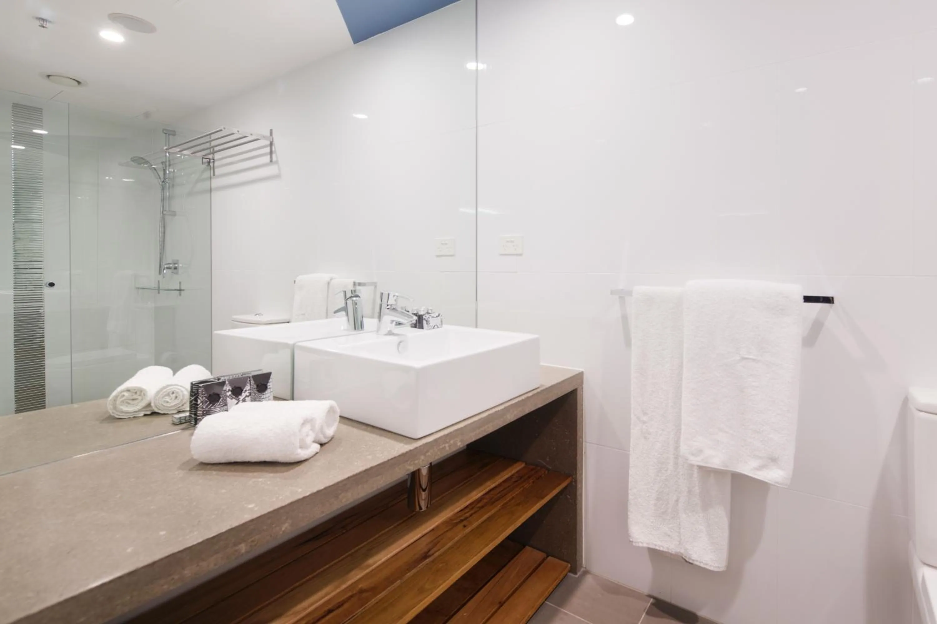 Toilet in Zara Tower – Luxury Suites and Apartments