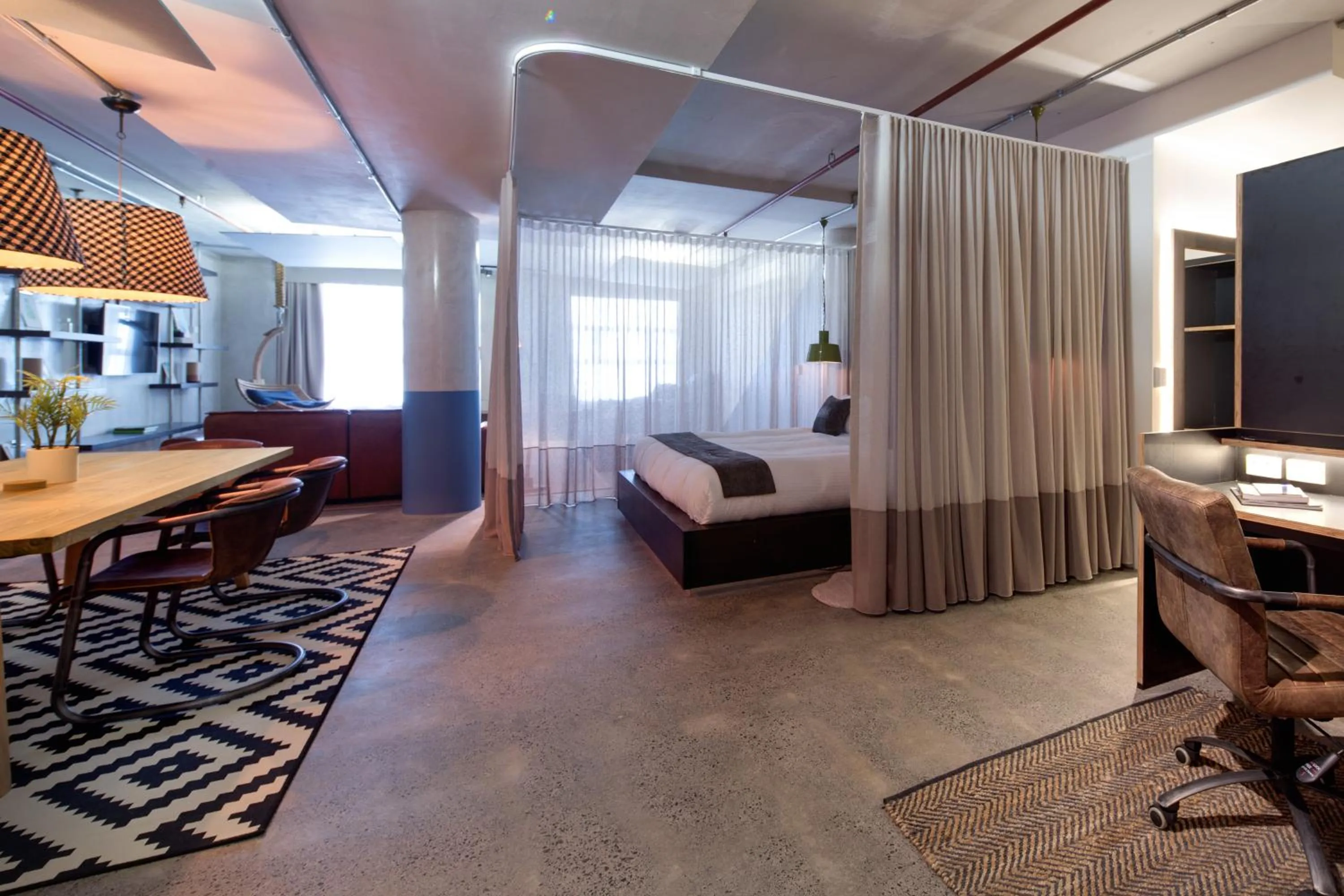 Photo of the whole room, Bed in Zara Tower – Luxury Suites and Apartments