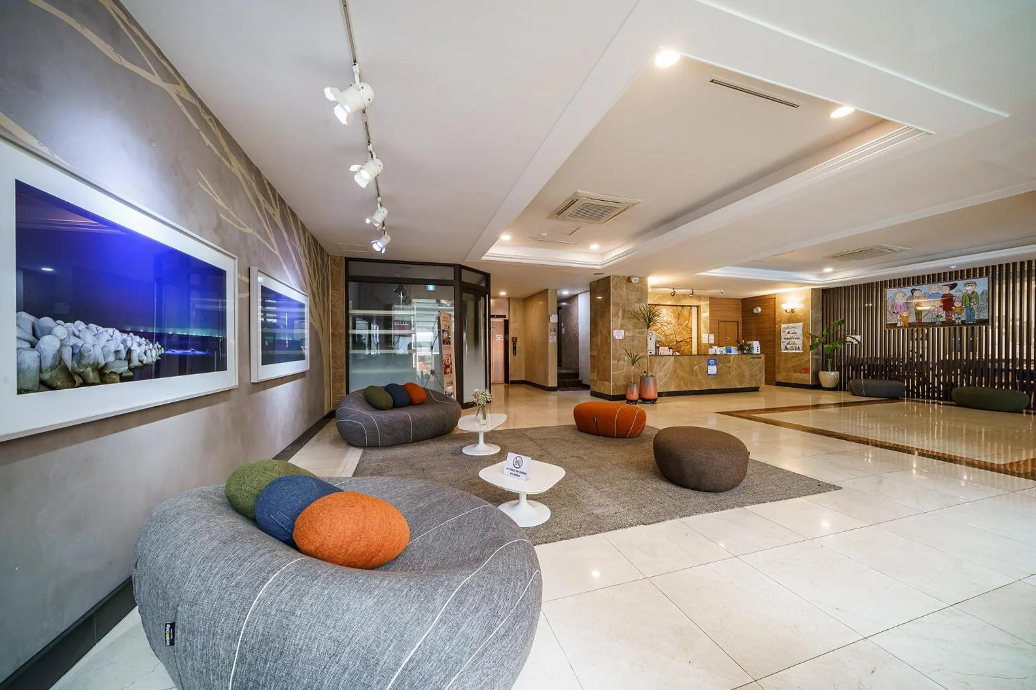 Lobby or reception in Lamer Hotel