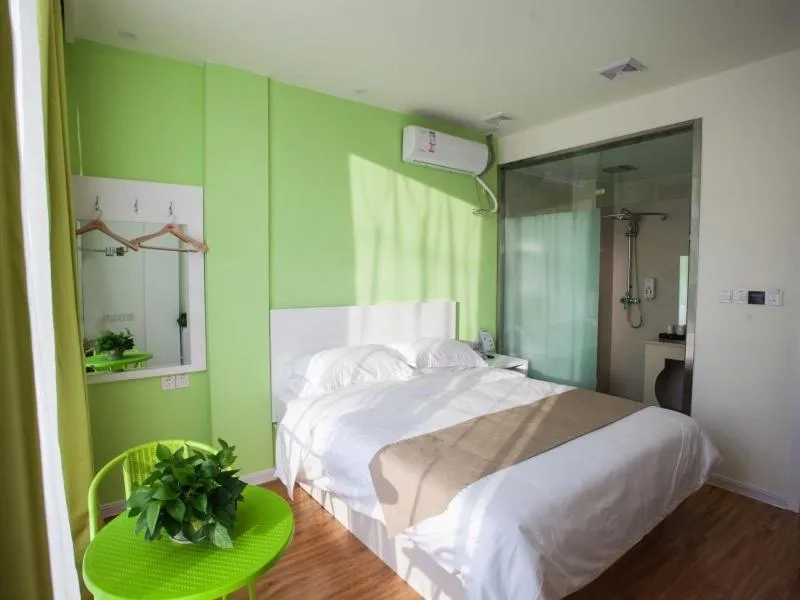 Bed in Shell Zaozhuang Taierzhuang Ancient City Battle Memorial Hotel