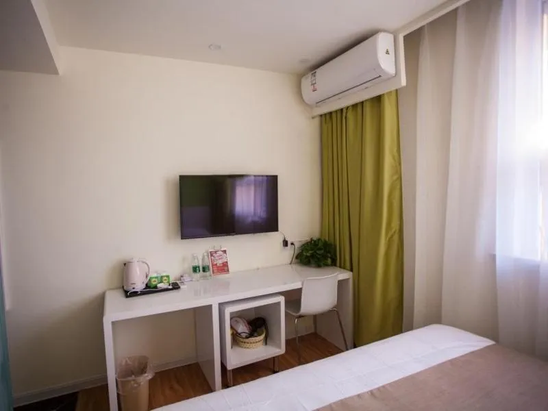 Bed in Shell Zaozhuang Taierzhuang Ancient City Battle Memorial Hotel