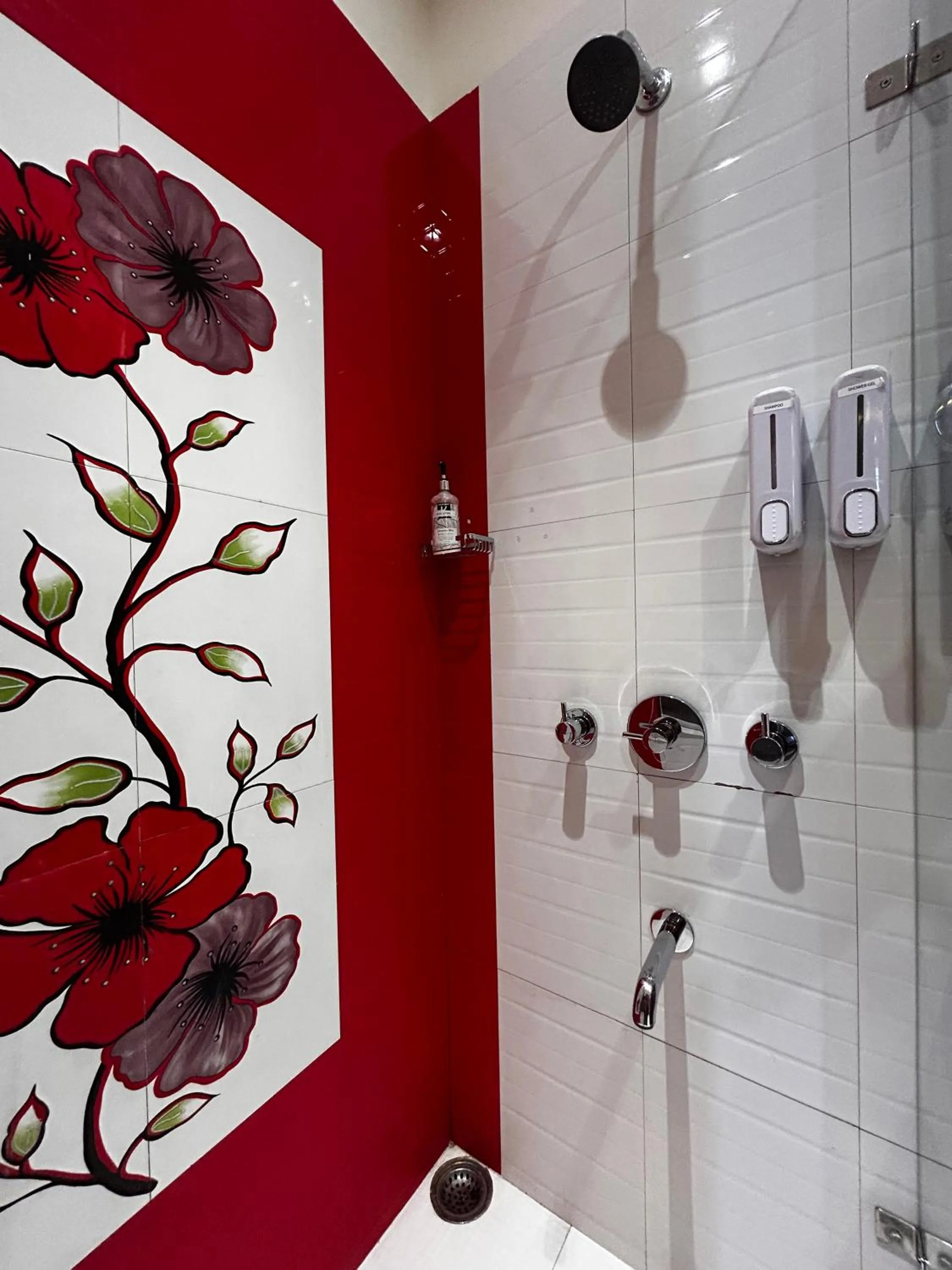 Bathroom in Vaydantaa - Luxury Boutique Hotel Mussoorie