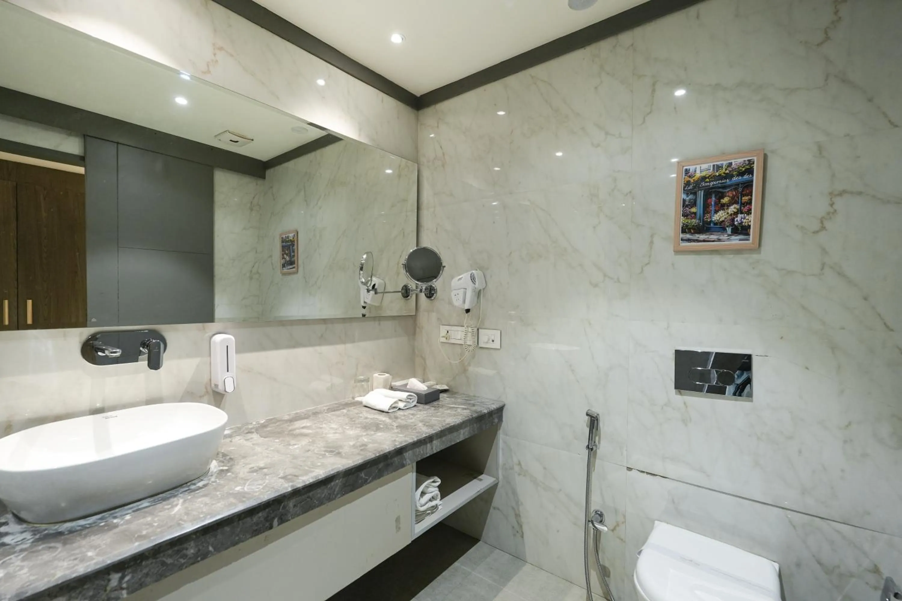 Bathroom in Vaydantaa - Luxury Boutique Hotel Mussoorie