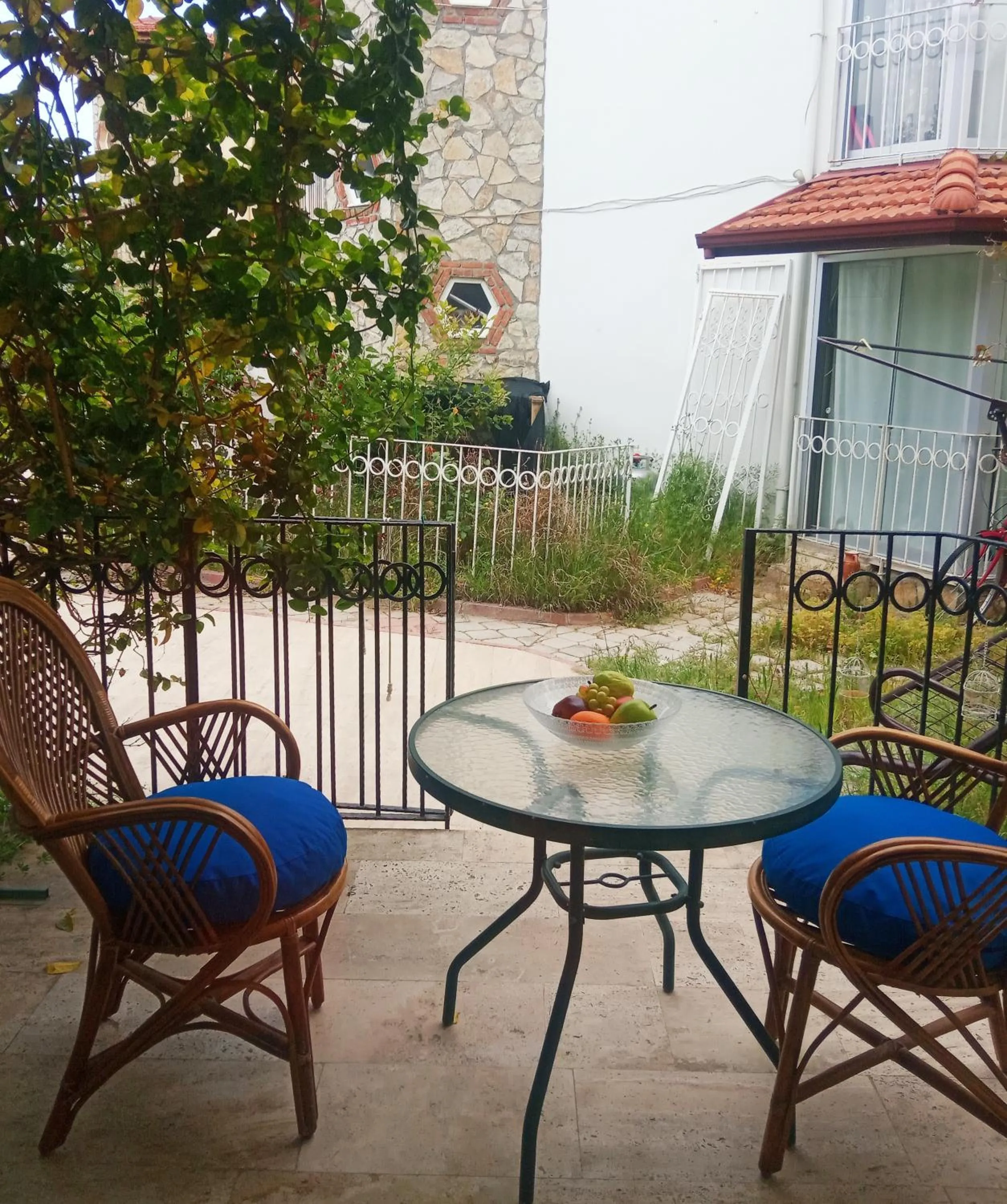 Garden in Dove Apart Hotel