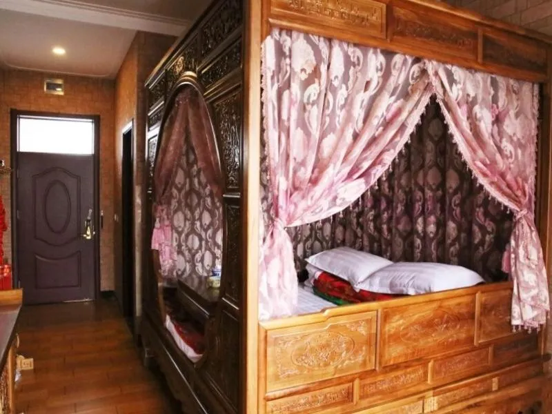 Shell Jinzhong Pingyao Ancient City East Gate Hotel