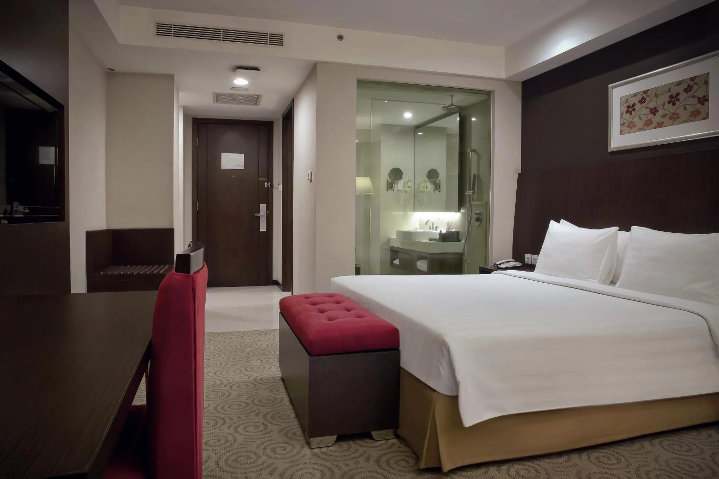 Bedroom, Bed in The Alana Surabaya