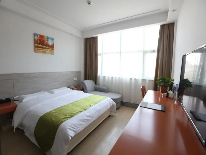 Bed in Shell Hefei Economic Development Zone Mingzhu Square Jinzhai South Road Hotel