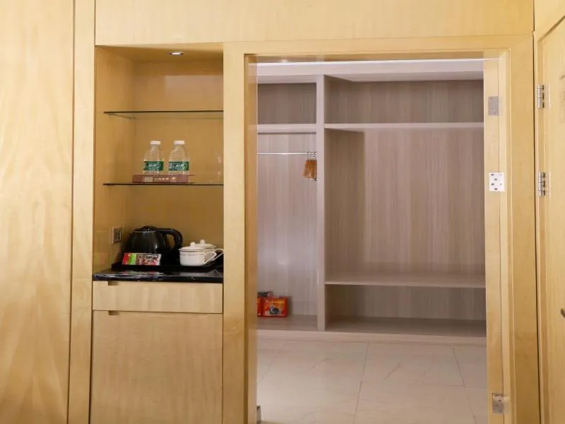 GreenTree Inn Zhumadian high-speed rail station square store