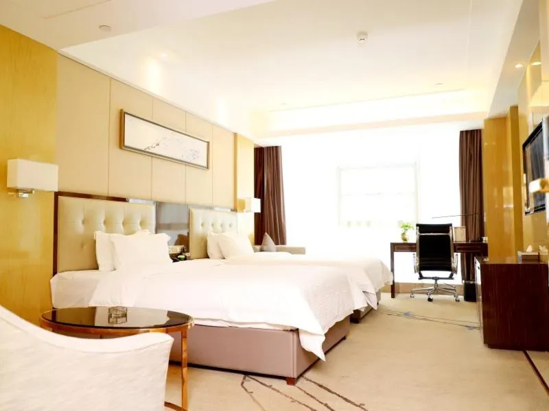 Bed in GreenTree Inn Zhumadian high-speed rail station square store