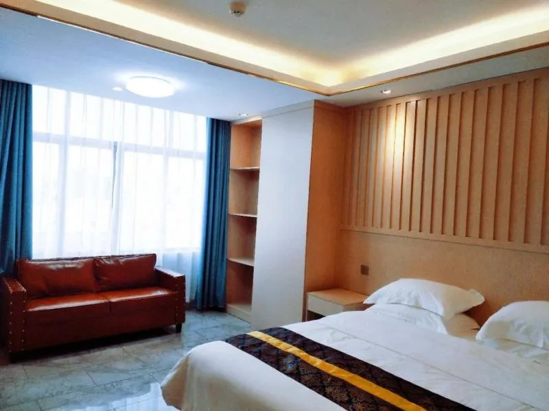 Shell Hainan Ledong County Huangliu Town Bus Station Hotel