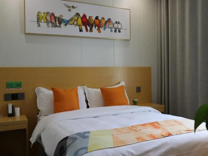 Bed in Shell Suzhou Chinese Medicine Hospital Hotel