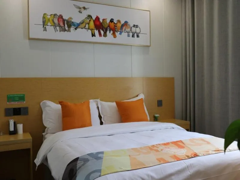 Bed in Shell Suzhou Chinese Medicine Hospital Hotel