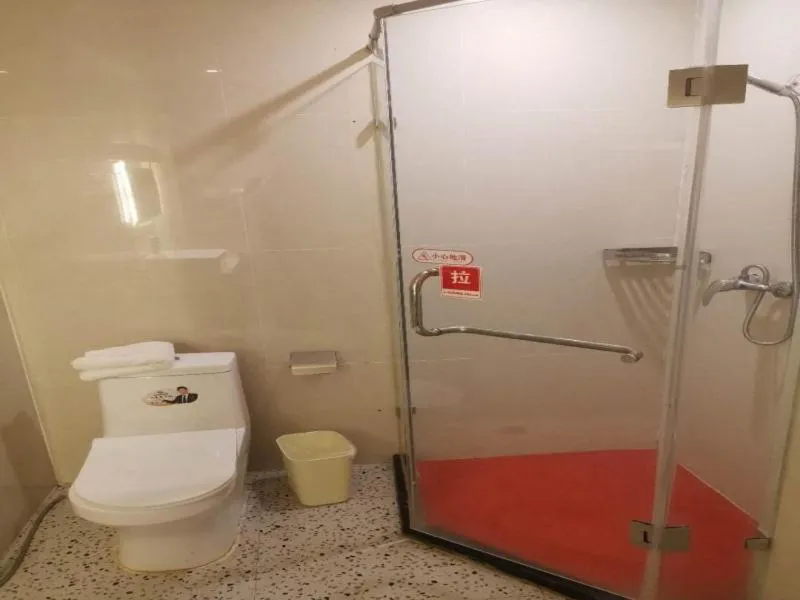 Shell Liaocheng Linqing City Bus Station Hotel