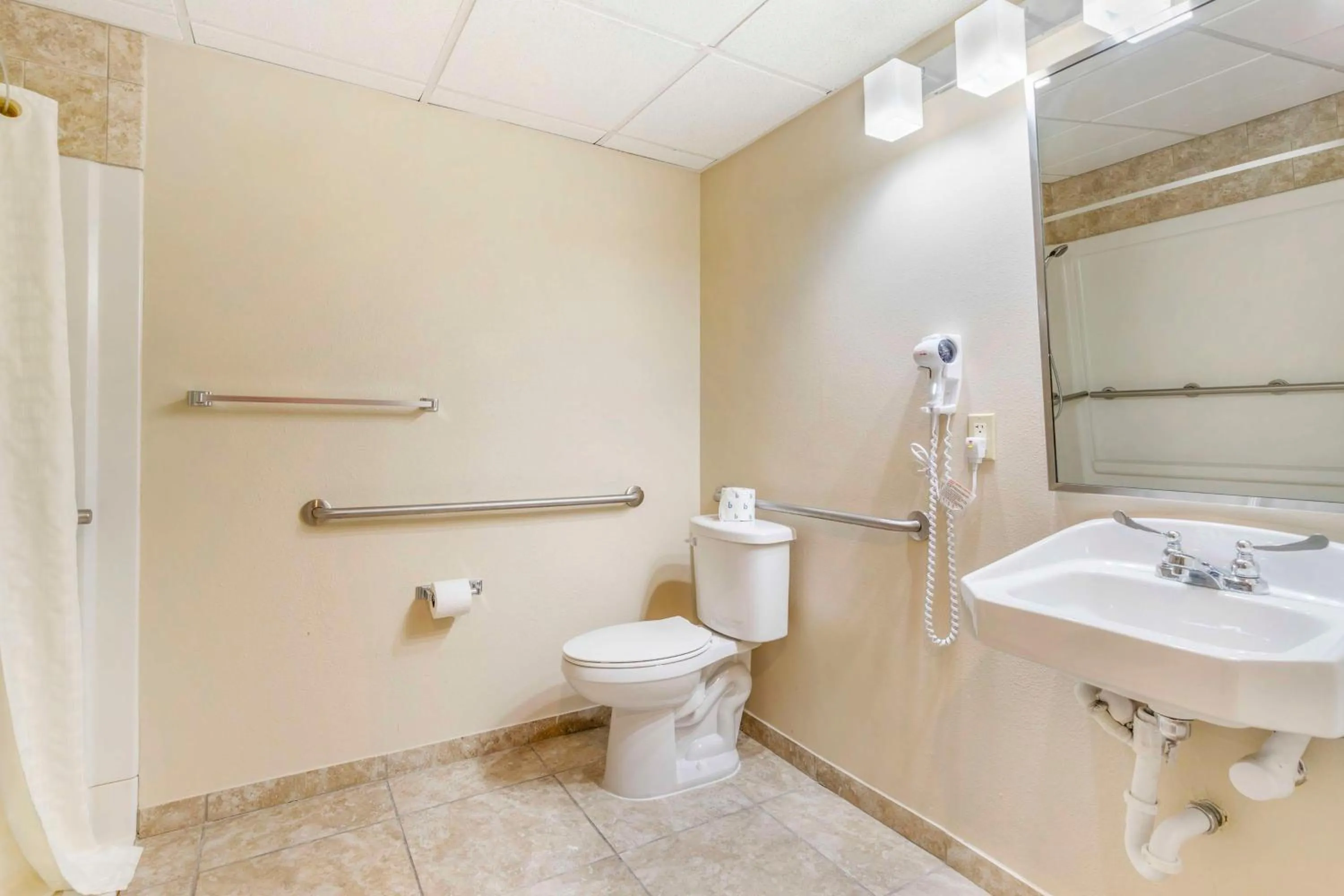 Bathroom in Best Western Corpus Christi