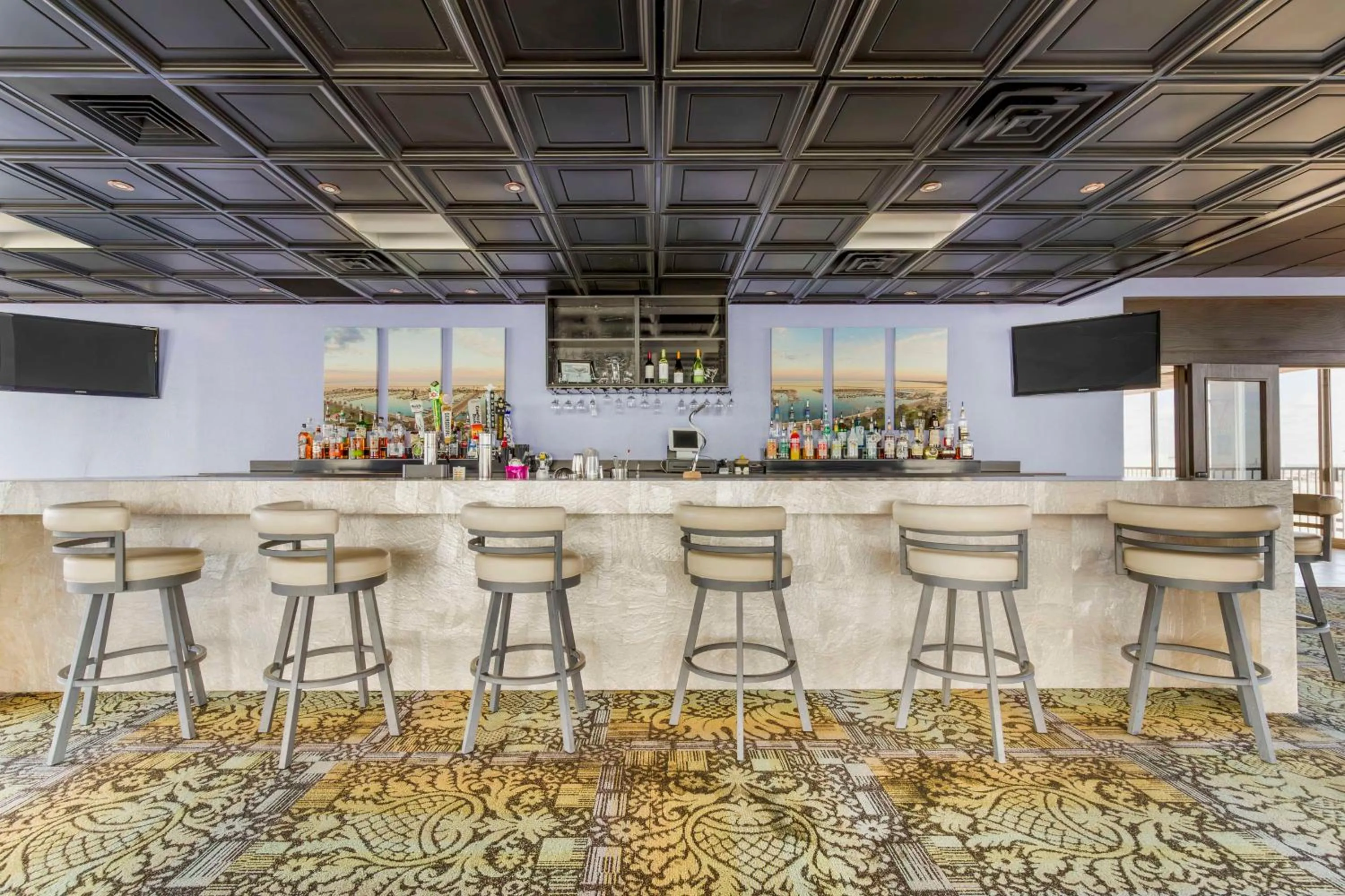 Lounge or bar in Best Western Corpus Christi