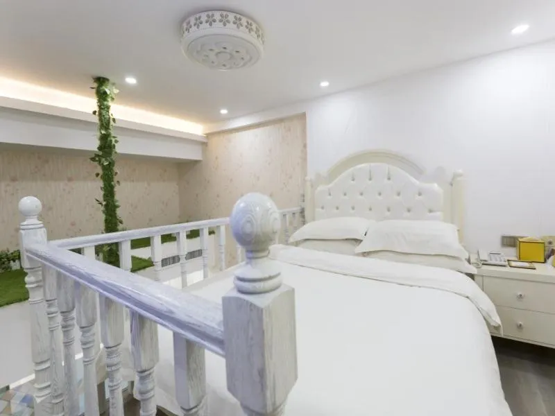 Shell Kaifeng Xiangfu District Bus Station Hotel