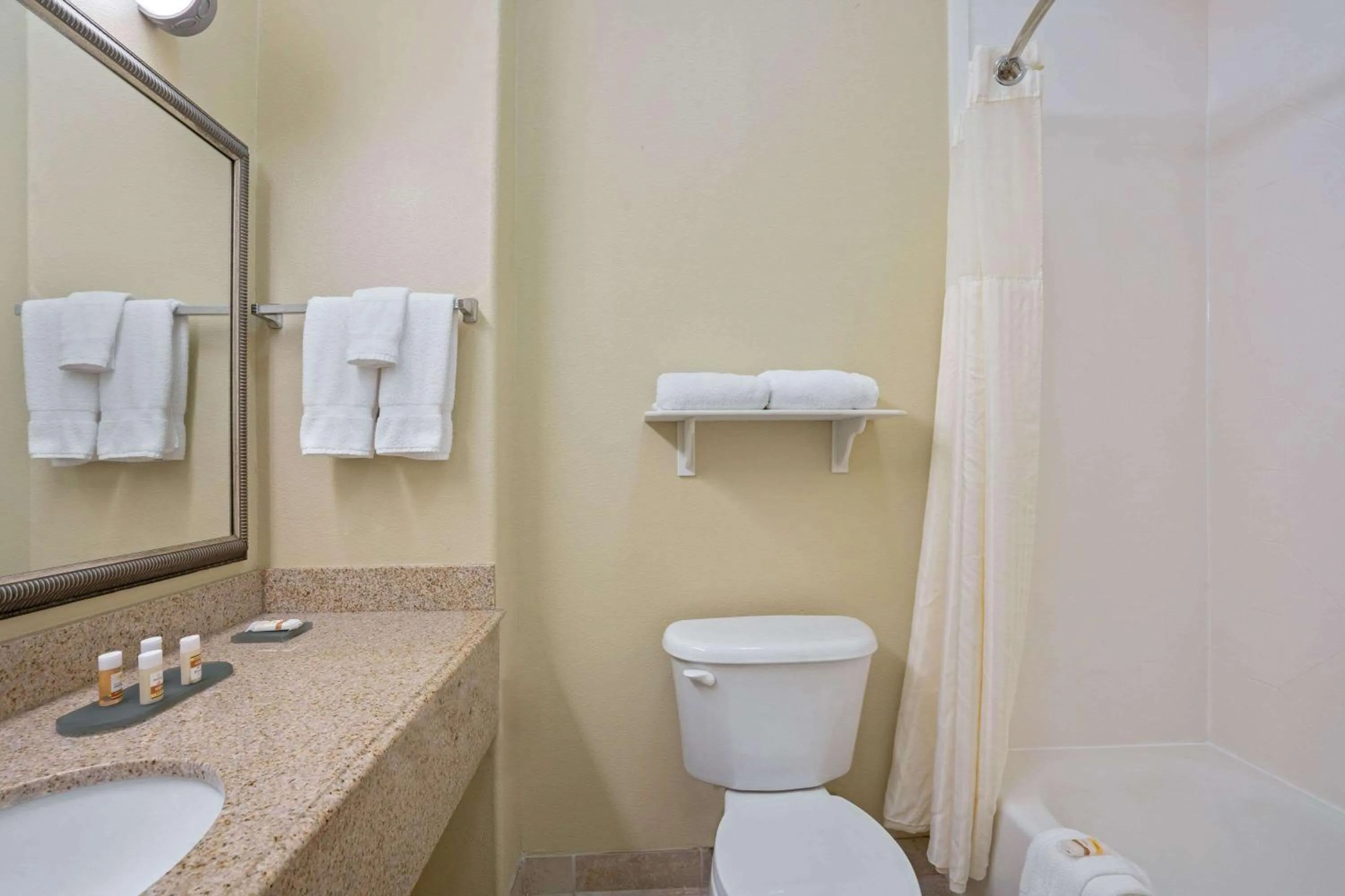 Bathroom in Sonesta Essential Houston Westchase