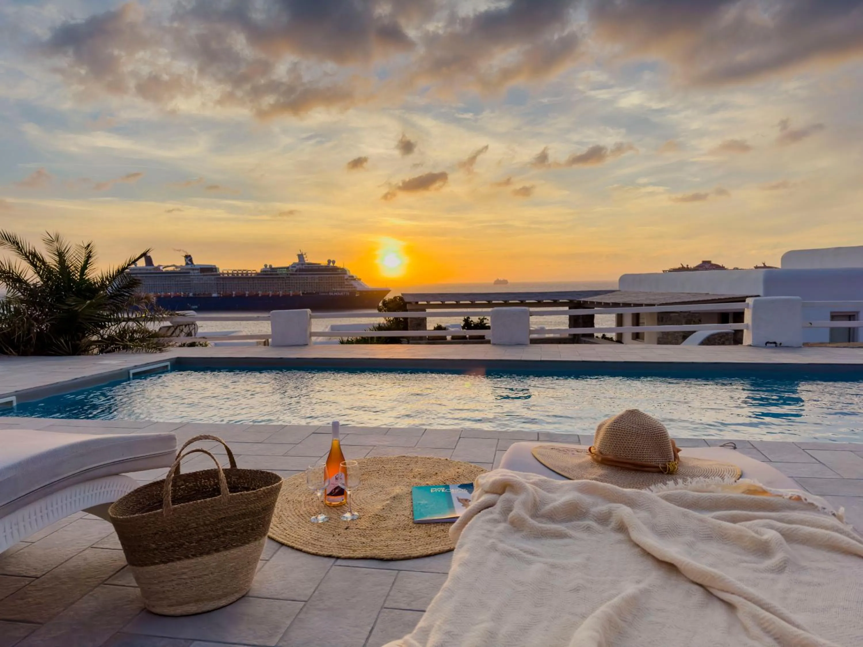 Pool view in With-inn Mykonos Suites