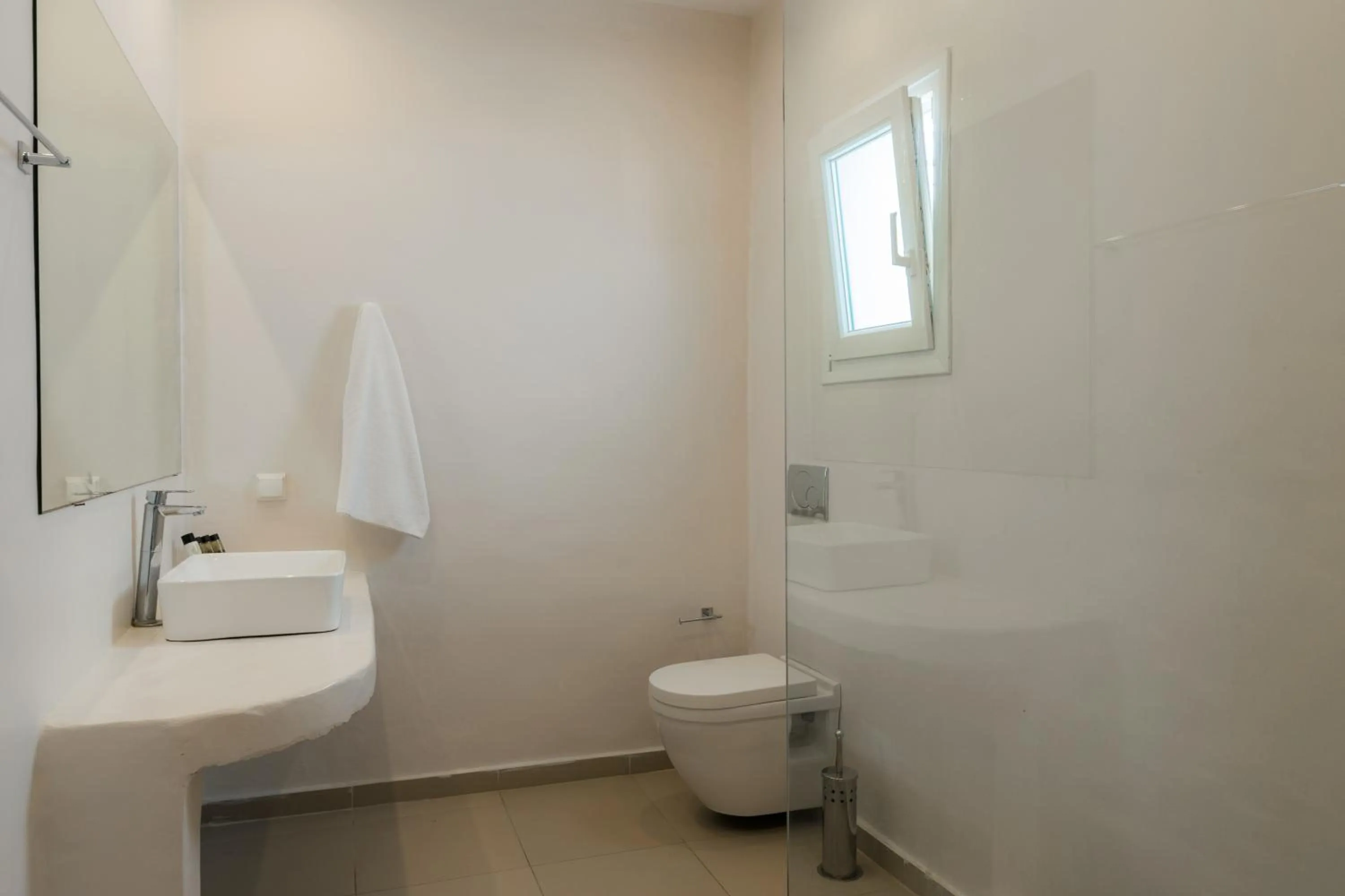 Toilet in With-inn Mykonos Suites
