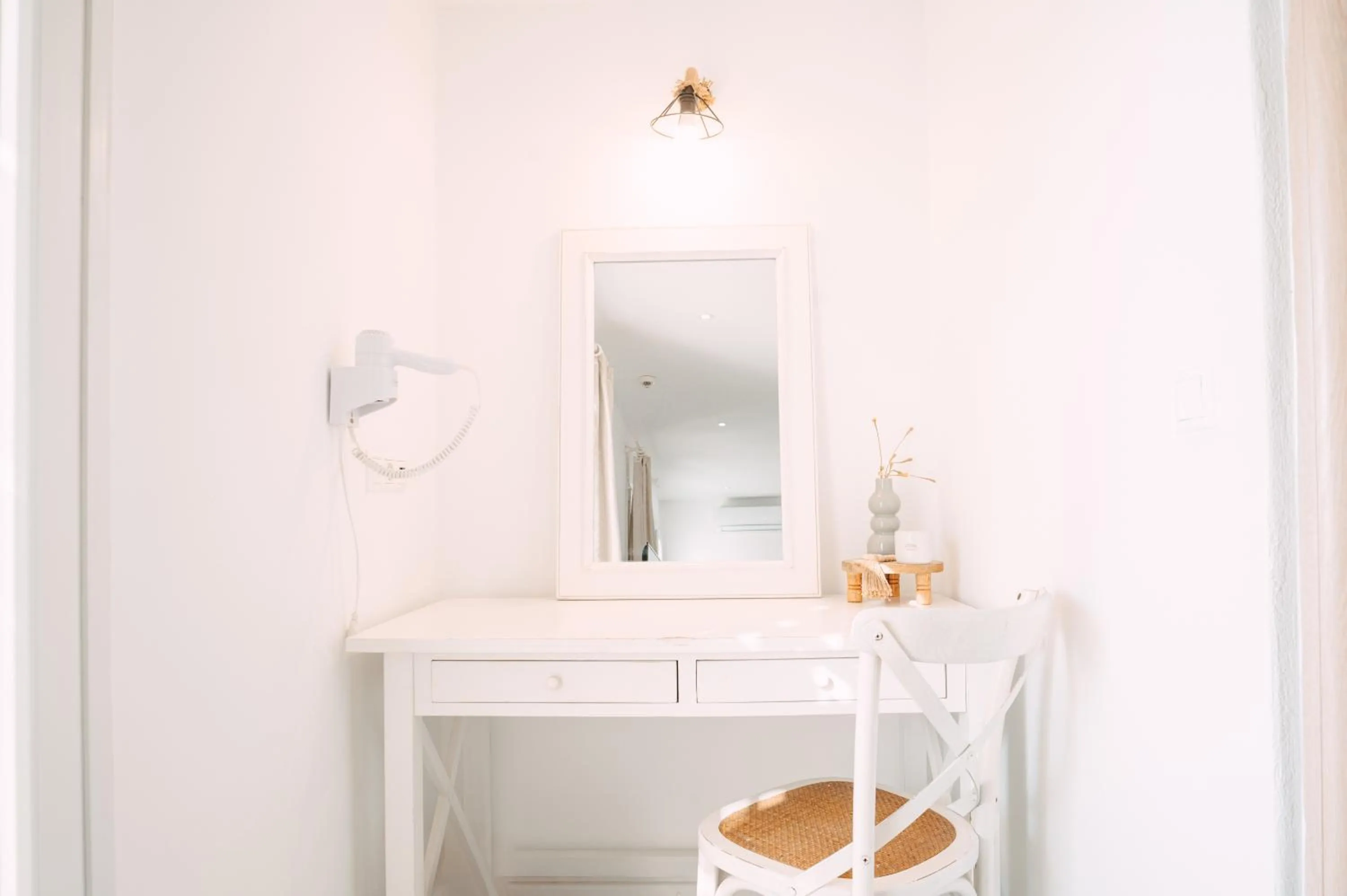 With-inn Mykonos Suites