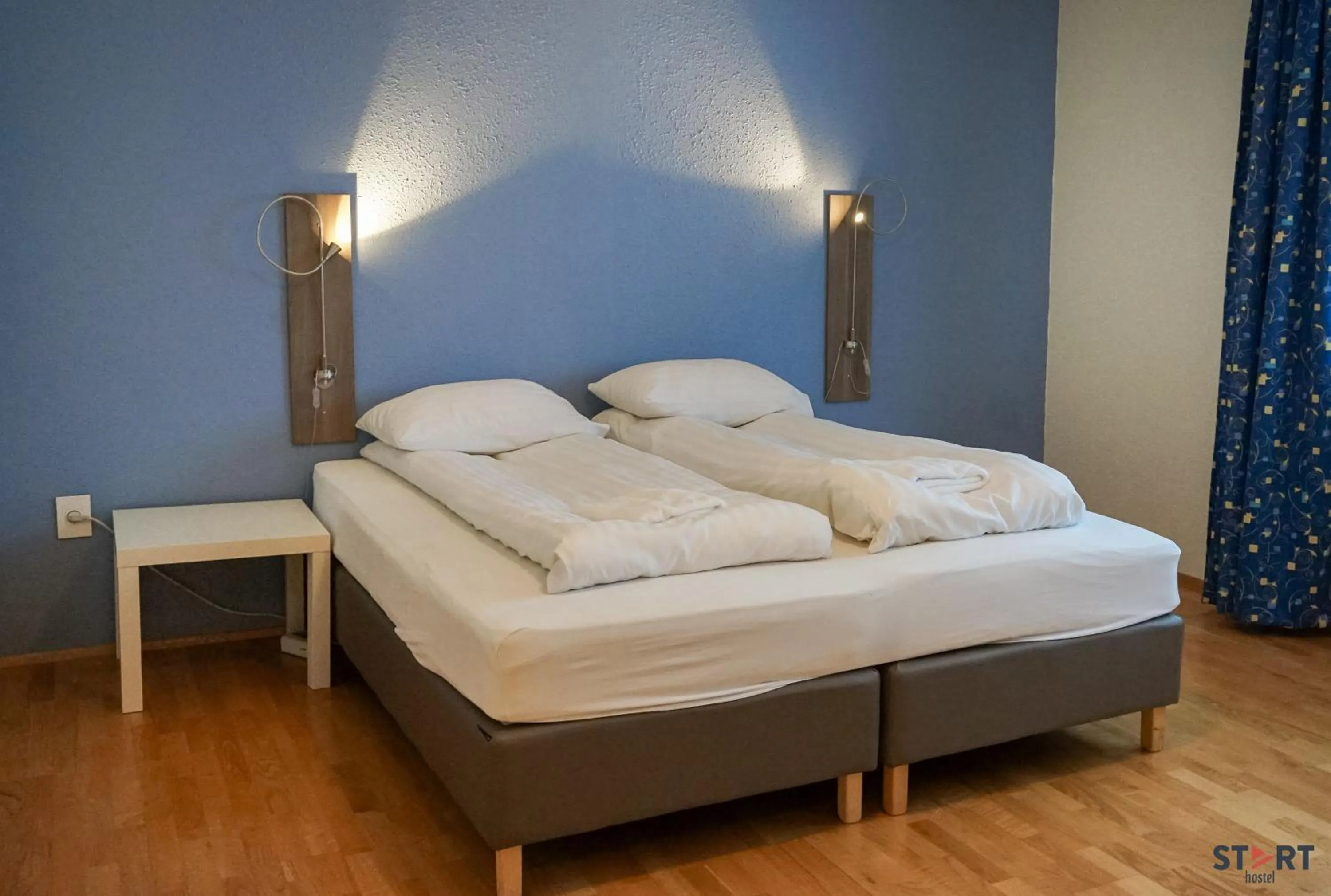 Bed in Start Keflavík Airport