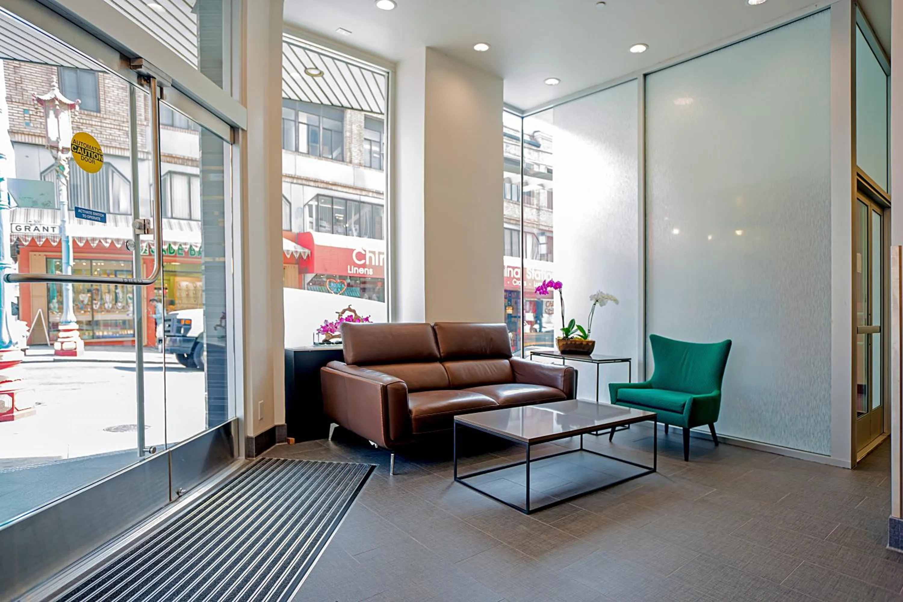 Lobby or reception in Grant Plaza Hotel