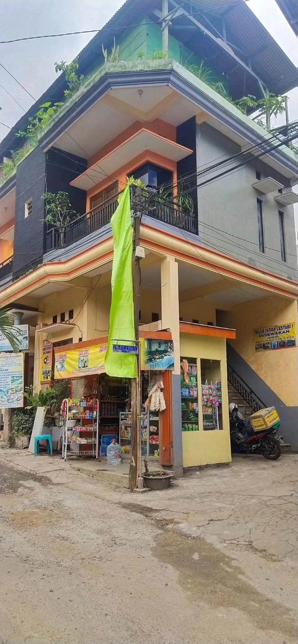 Property building in Penginapan Indah Lestari