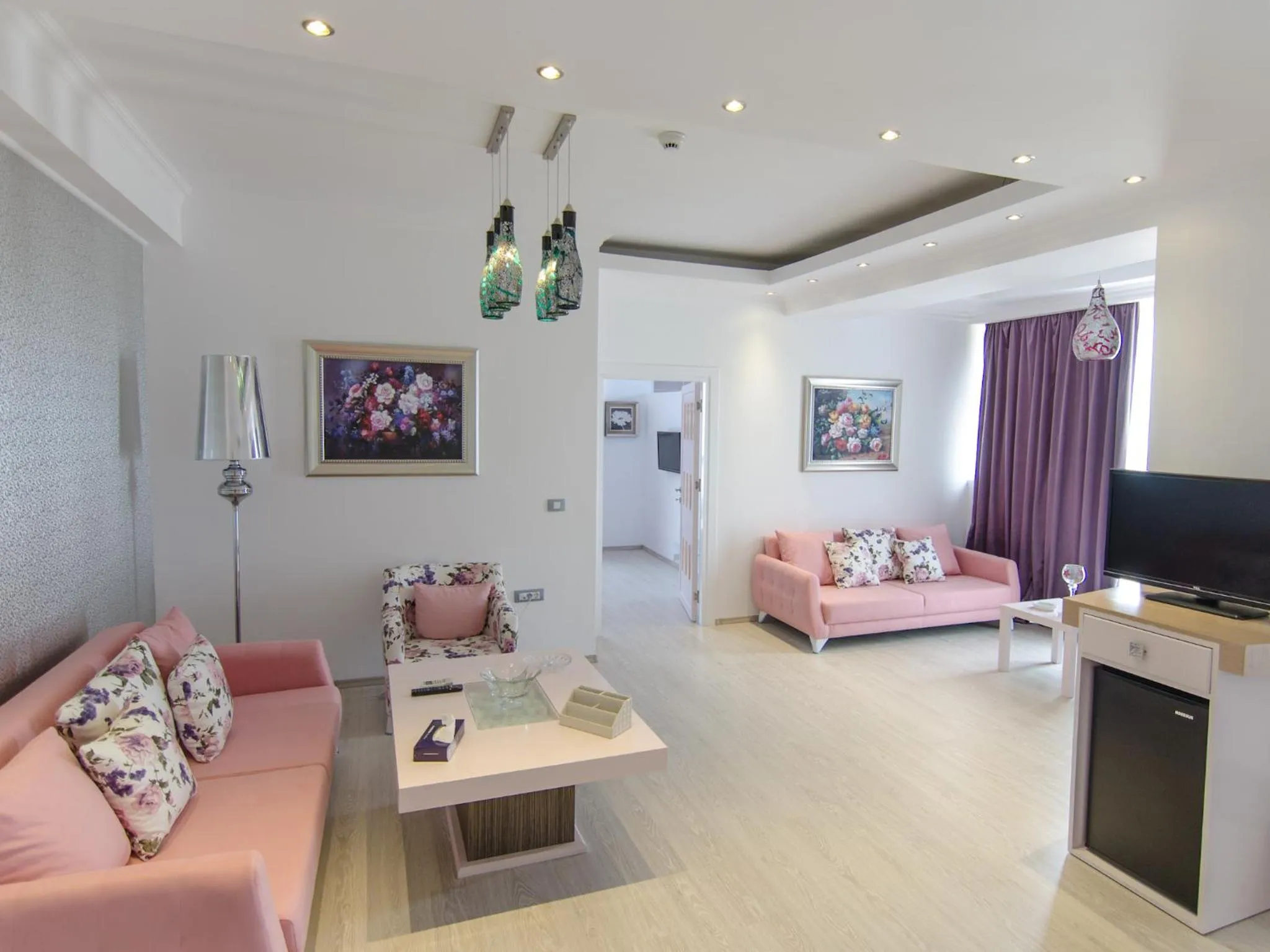 Living room in Phoenicia Luxury Hotel