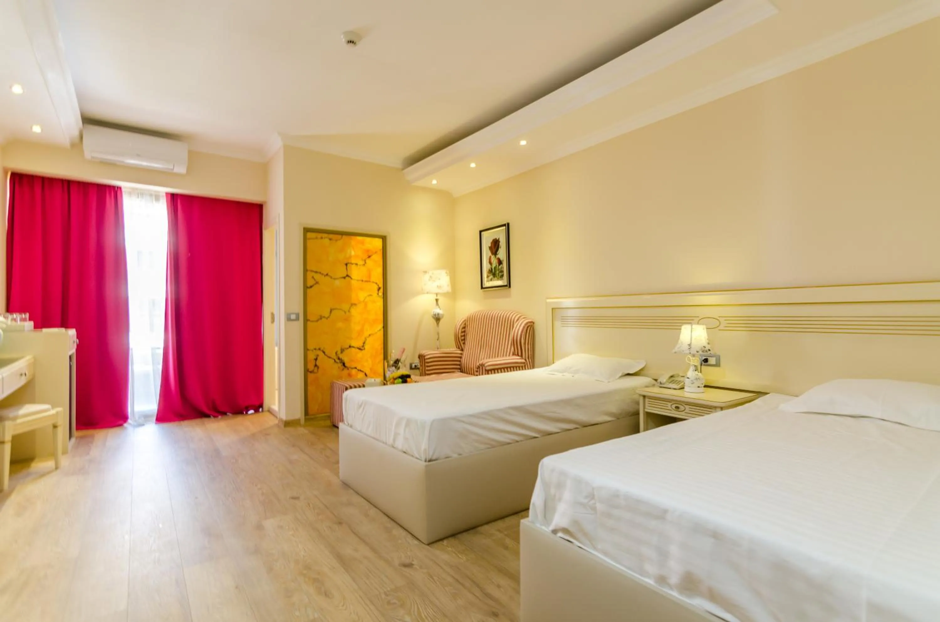 Bedroom, Bed in Phoenicia Luxury Hotel