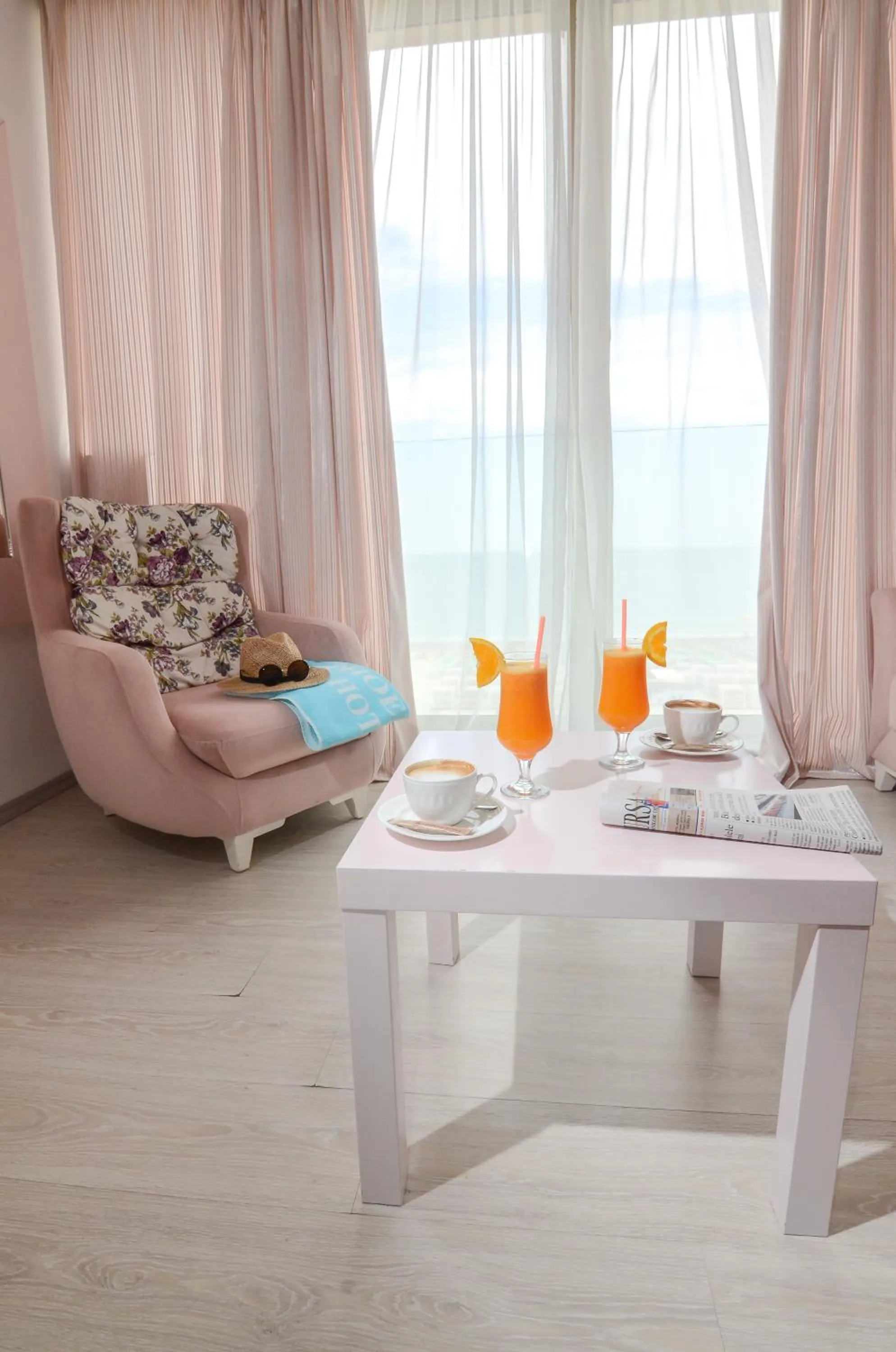 Living room in Phoenicia Luxury Hotel