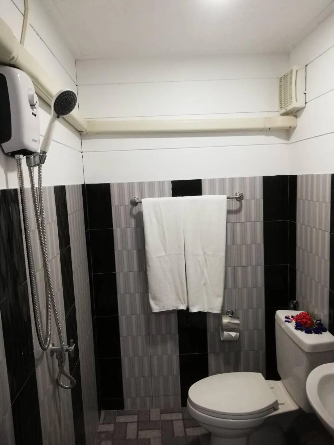 Phumiphat resort Koh Mook