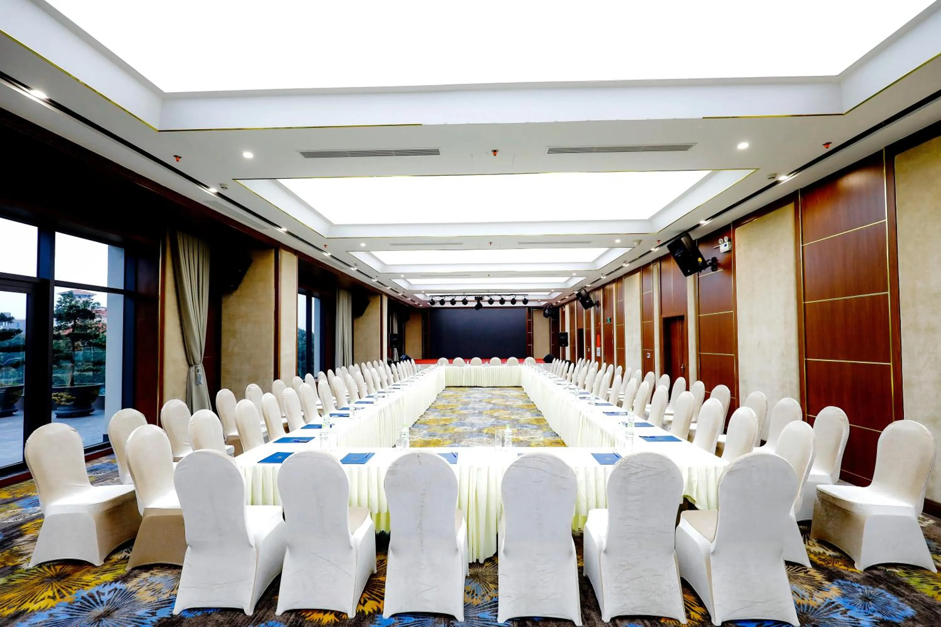 Meeting/conference room in Grand Phoenix Hotel Bac Ninh