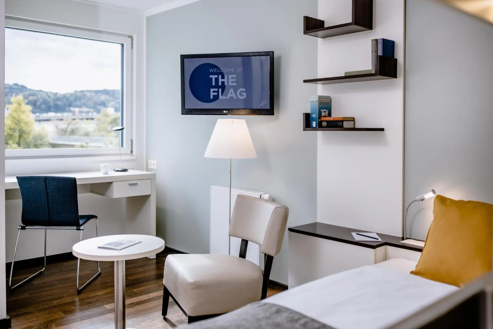 Photo of the whole room in THE FLAG Zürich