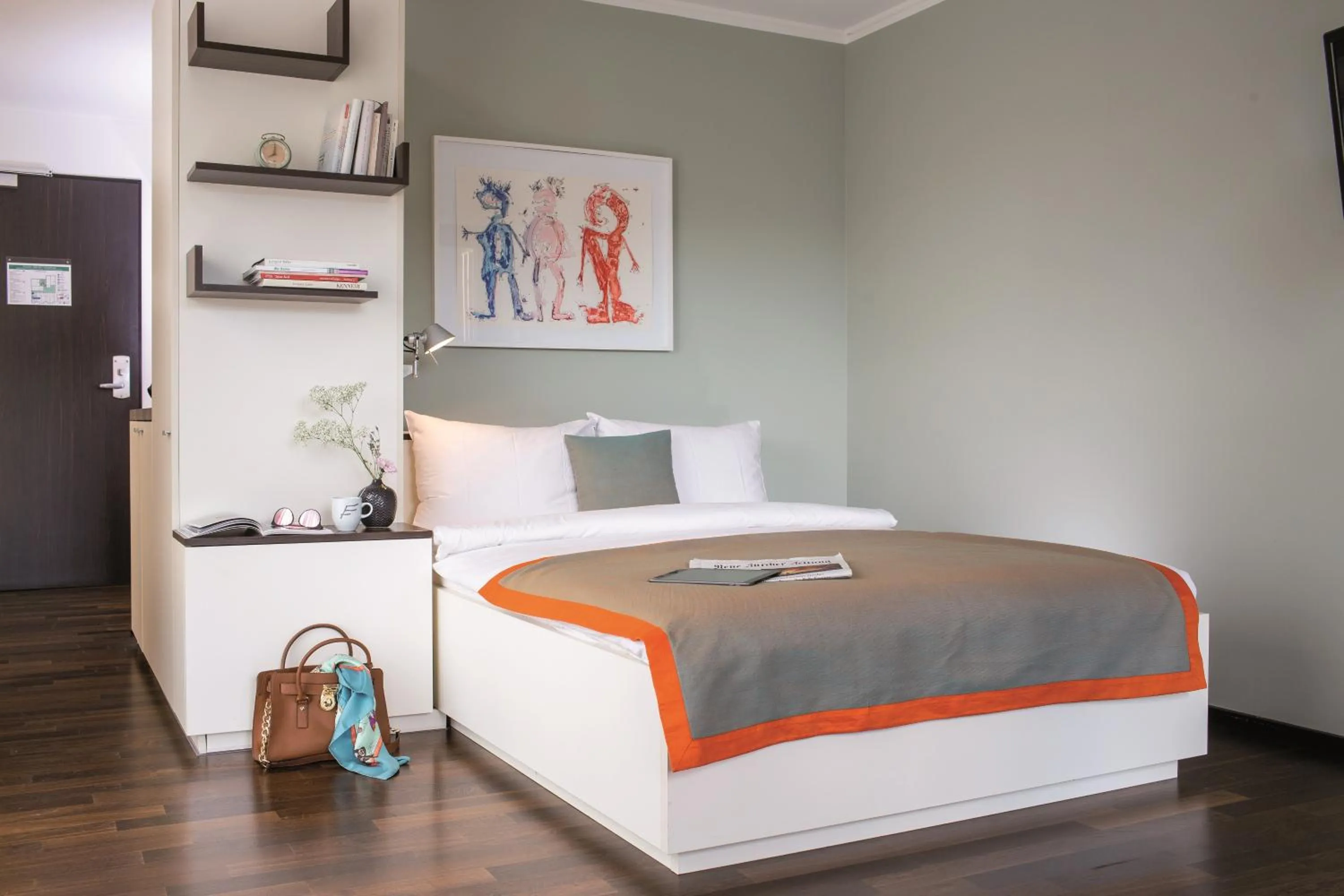 Bed in THE FLAG Zürich